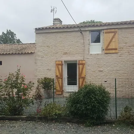 Nyaraló Sur Le Chemin De La Sevre Taugon